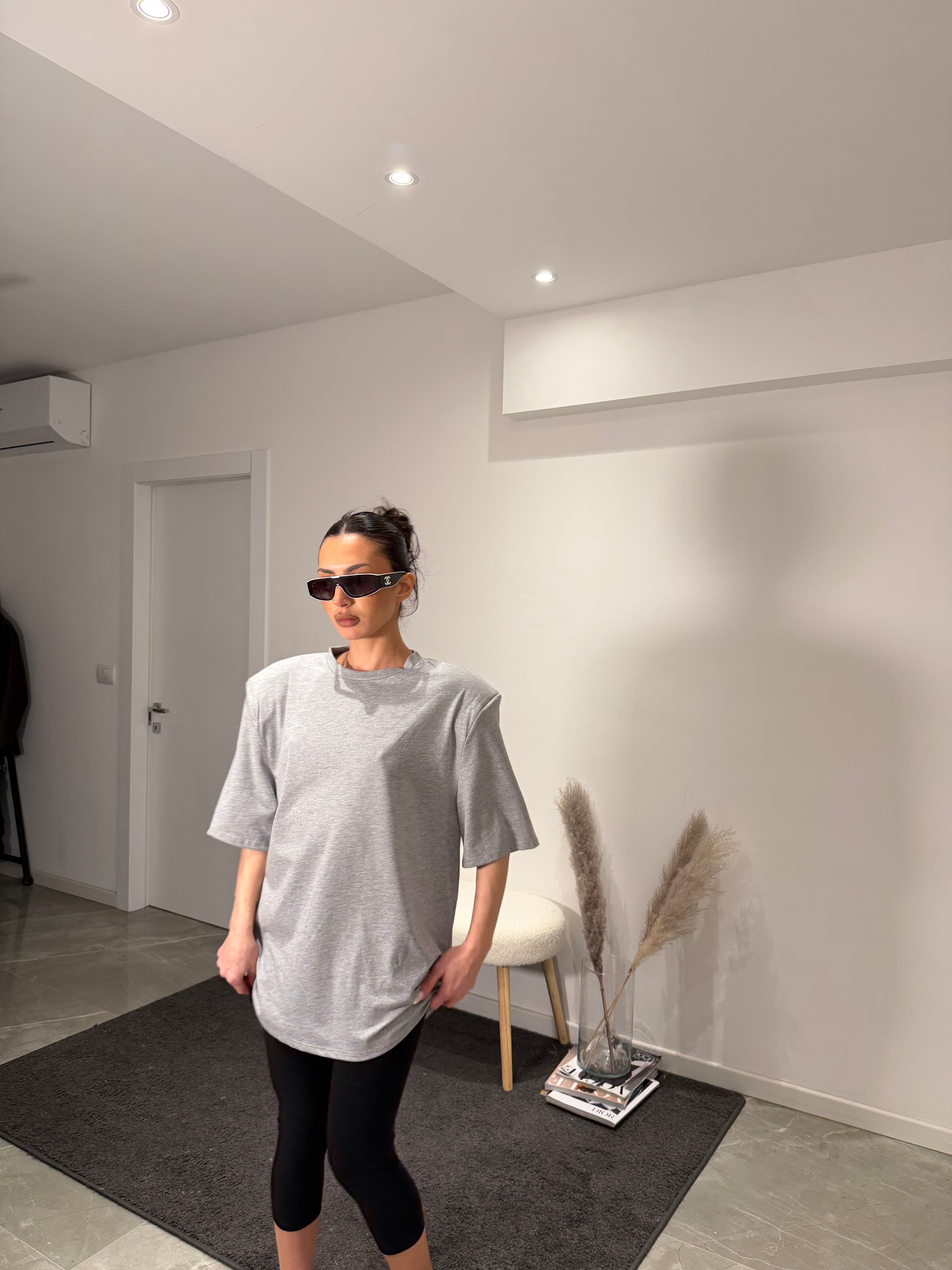 T-shirt spalline grey