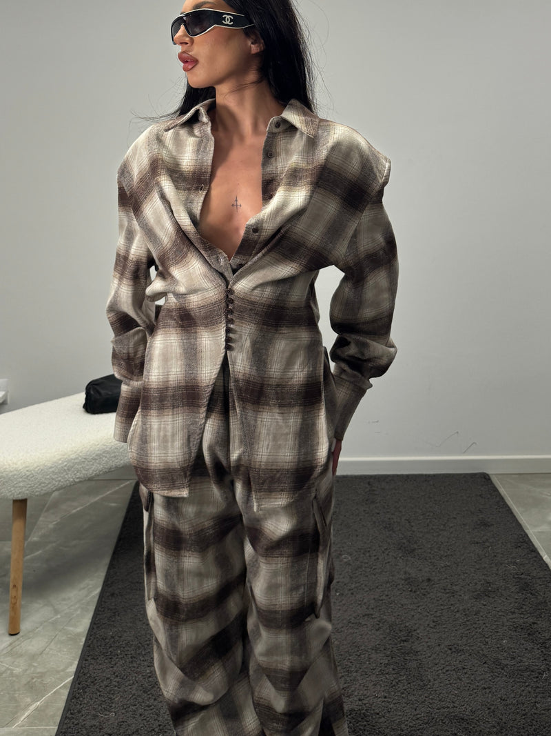 Camicia the V cut cream