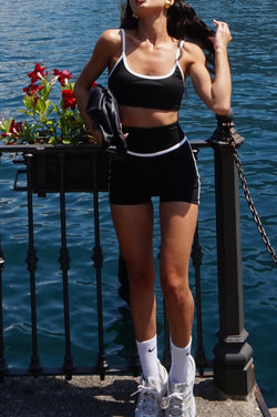 Shorts leggings classic white lines black