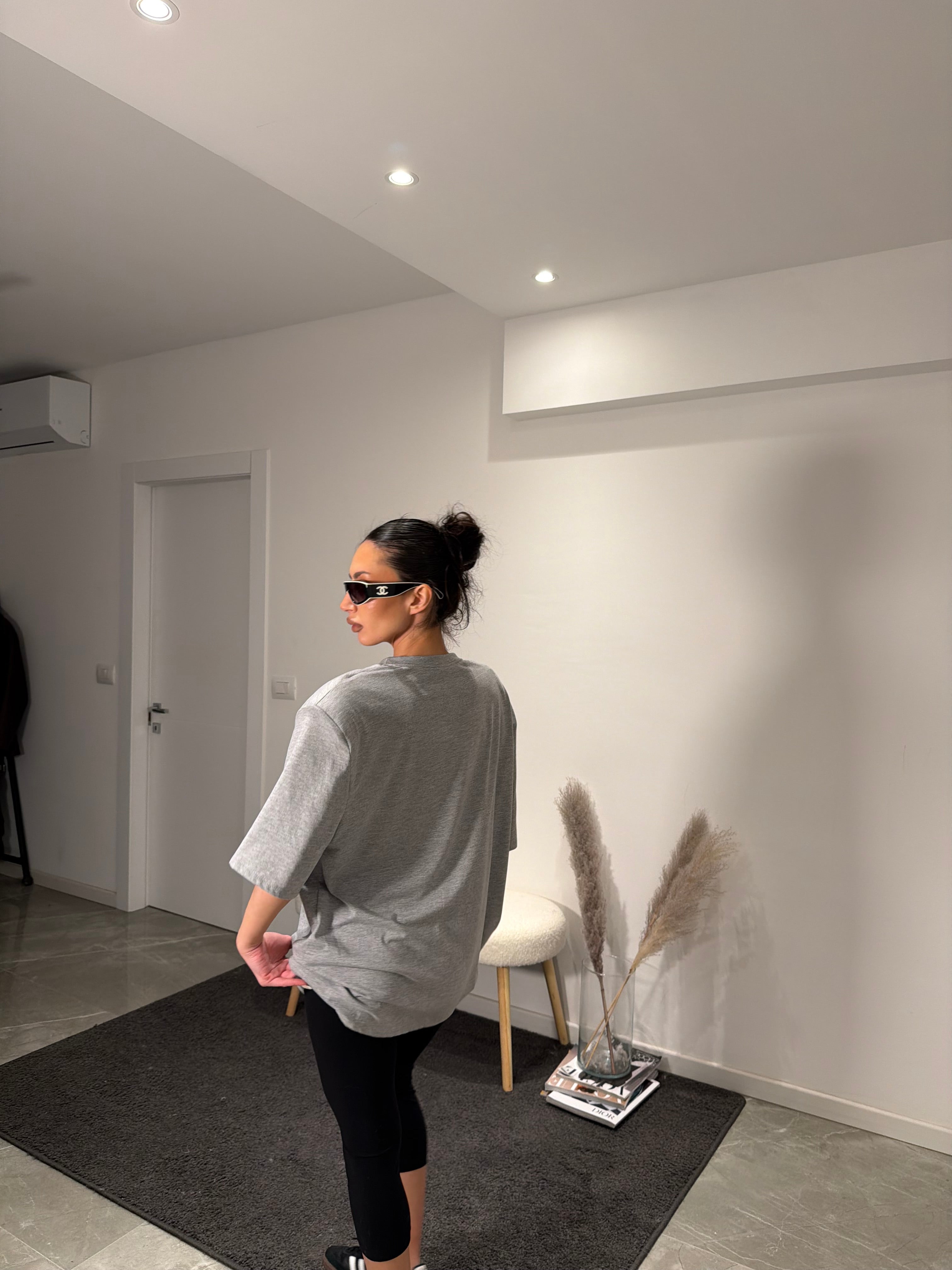 T-shirt spalline grey