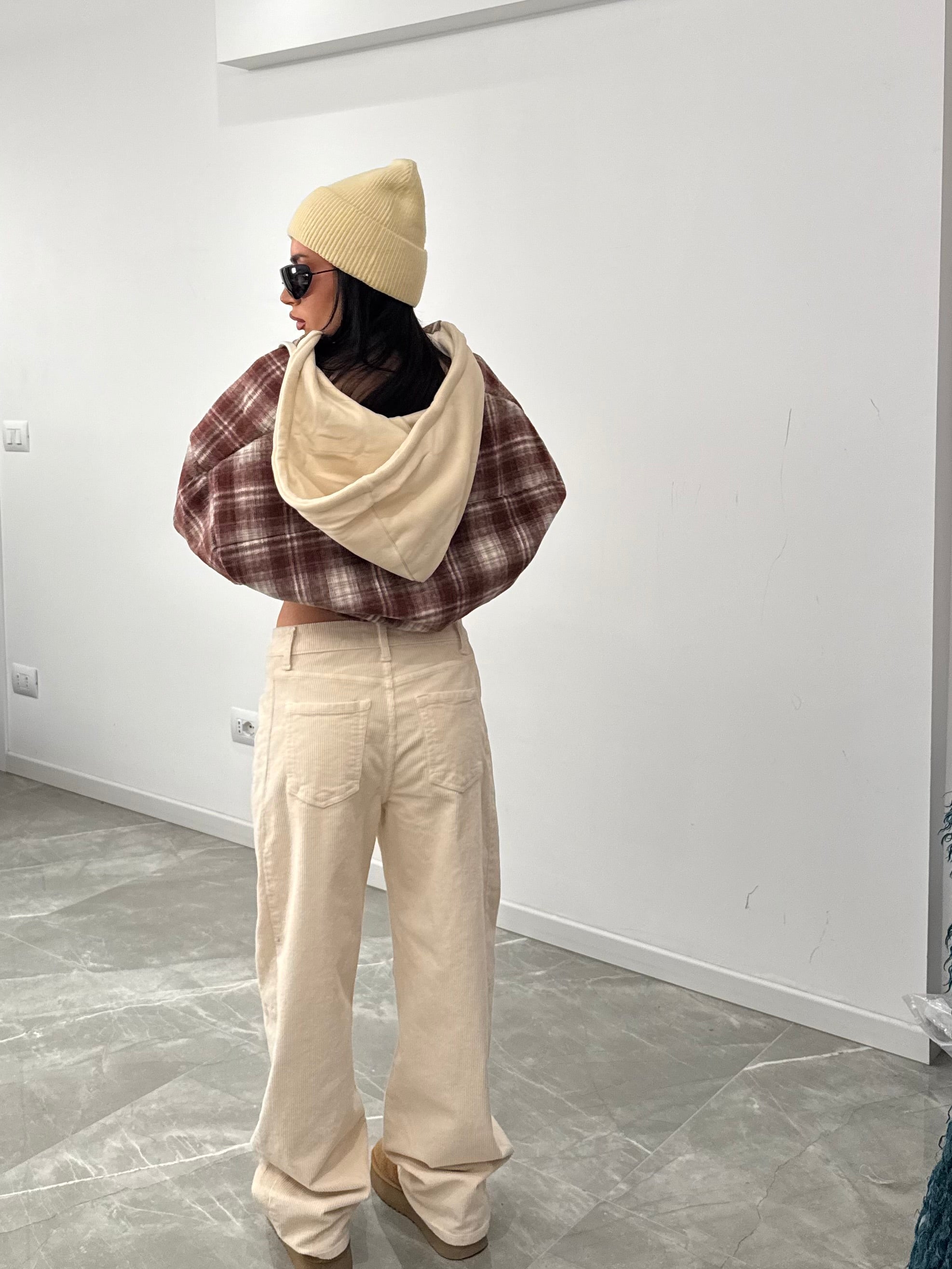 Baggy cream in velluto