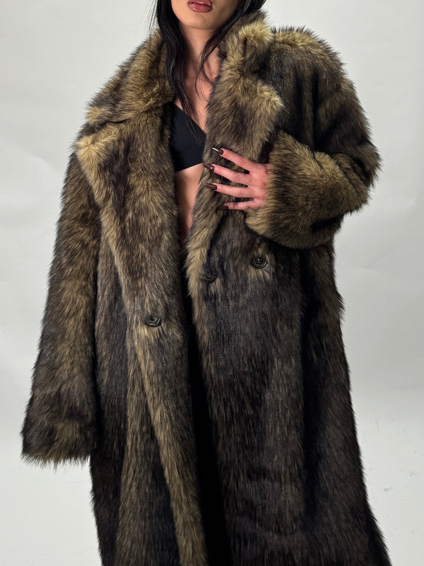 Fur wolf