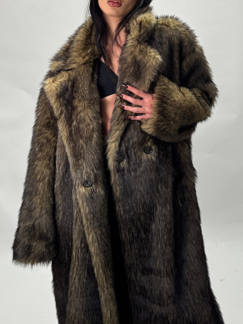 Fur wolf
