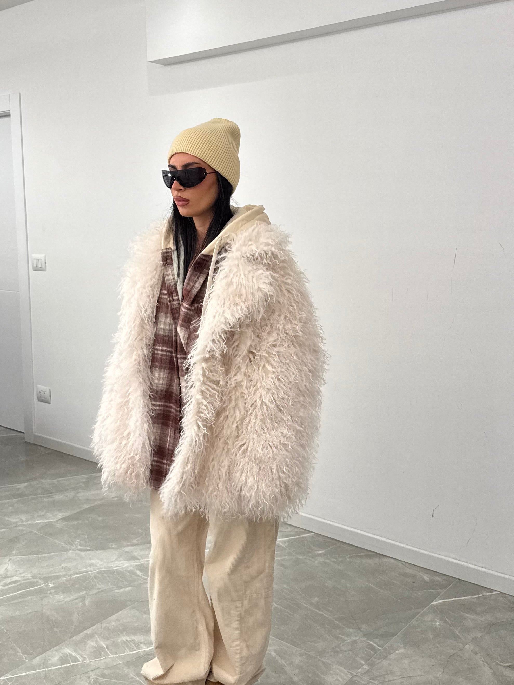 Baggy cream in velluto