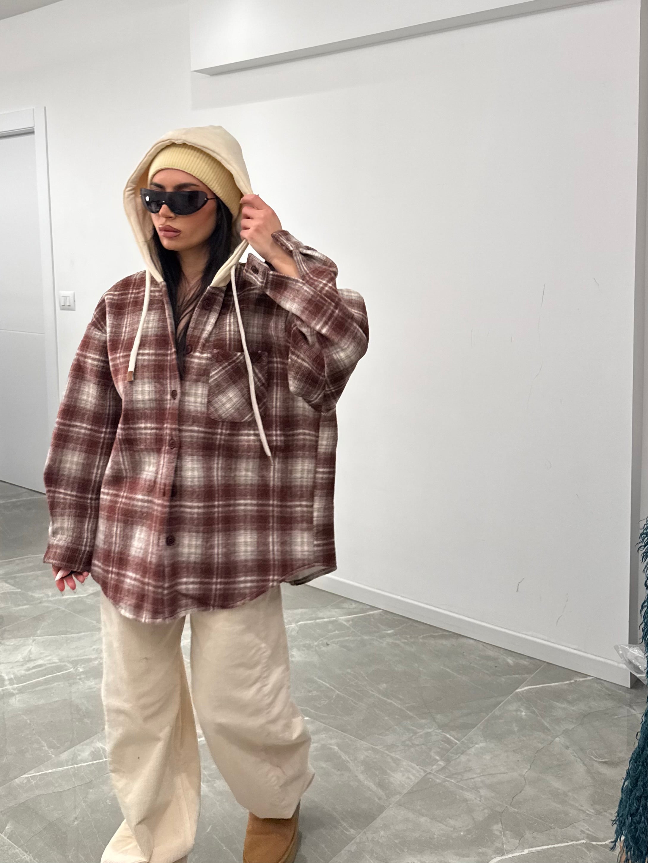 Baggy cream in velluto