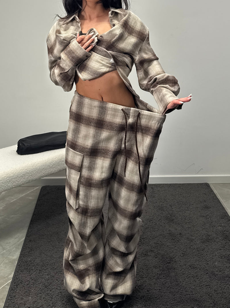 Camicia the V cut cream