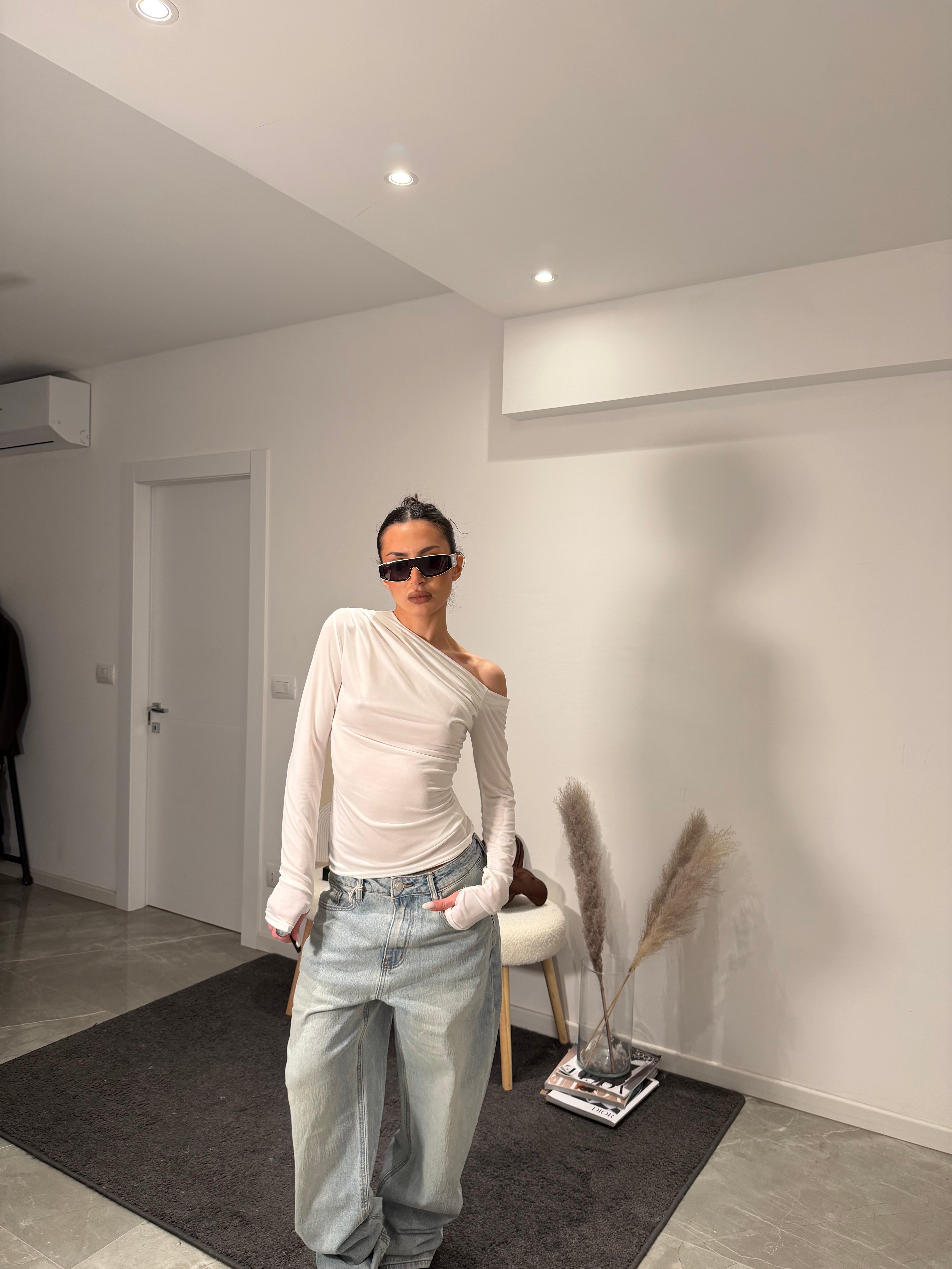 T-shirt asymmetric white