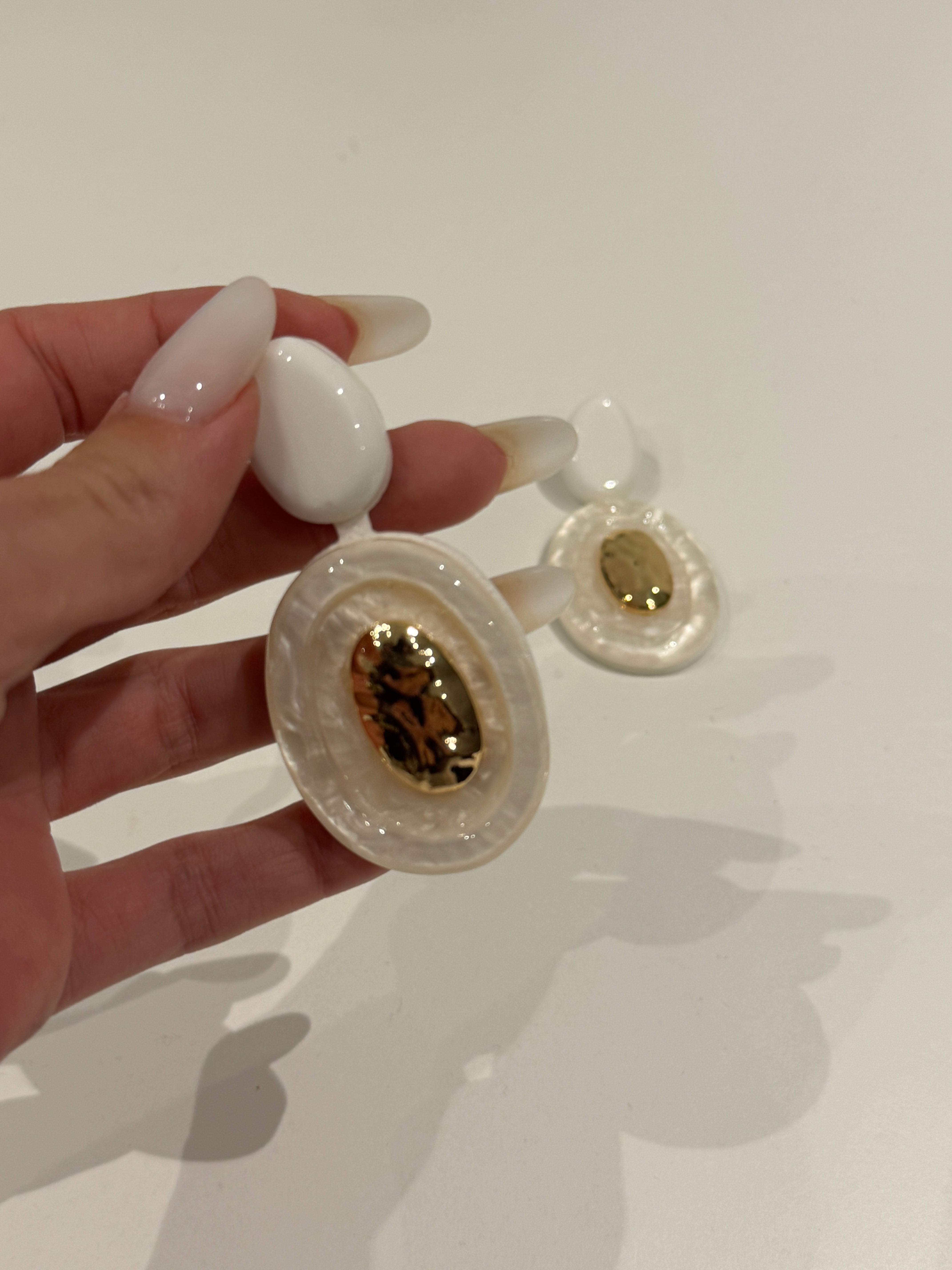 Orecchini pendant white pearl