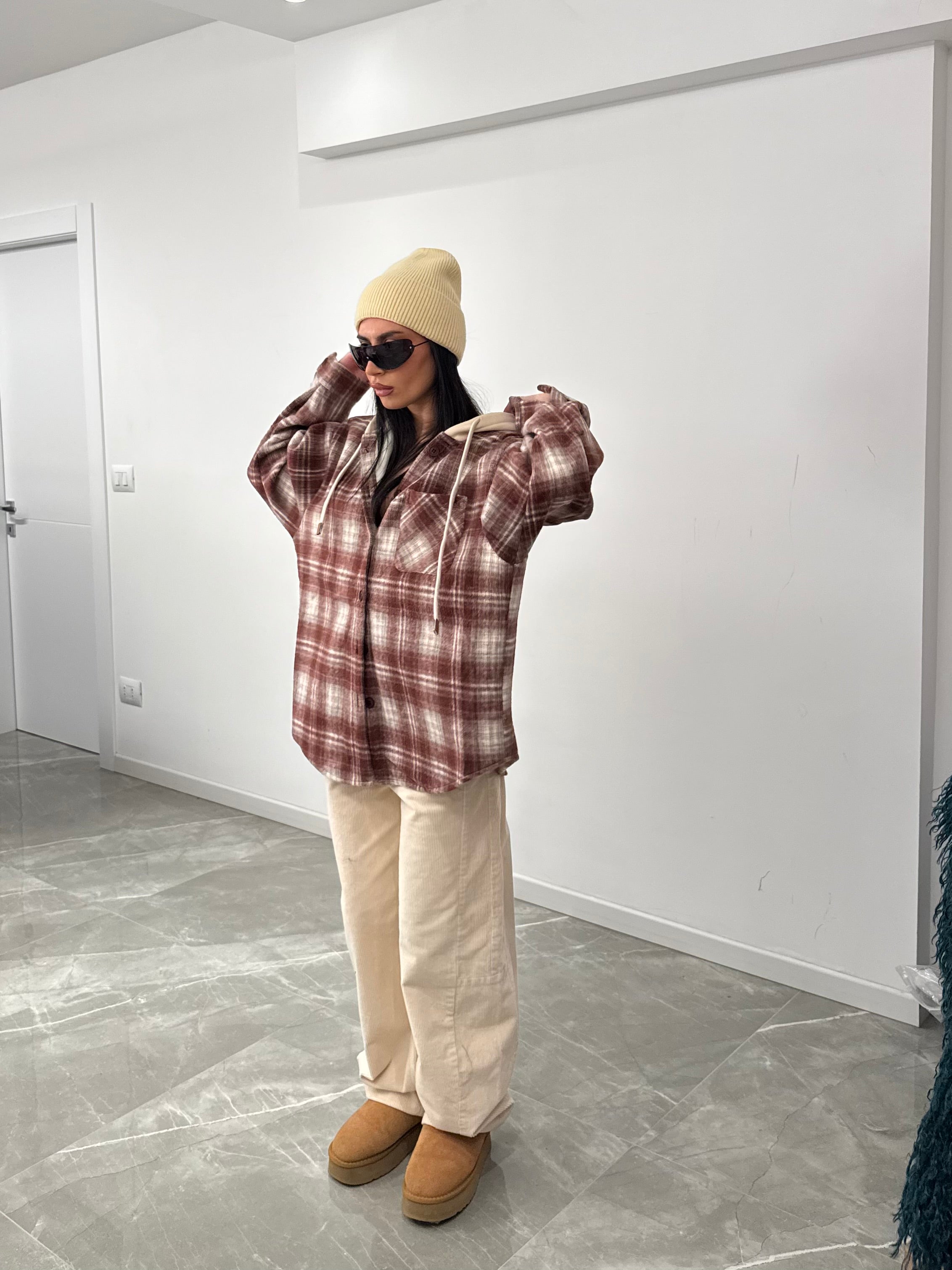 Baggy cream in velluto