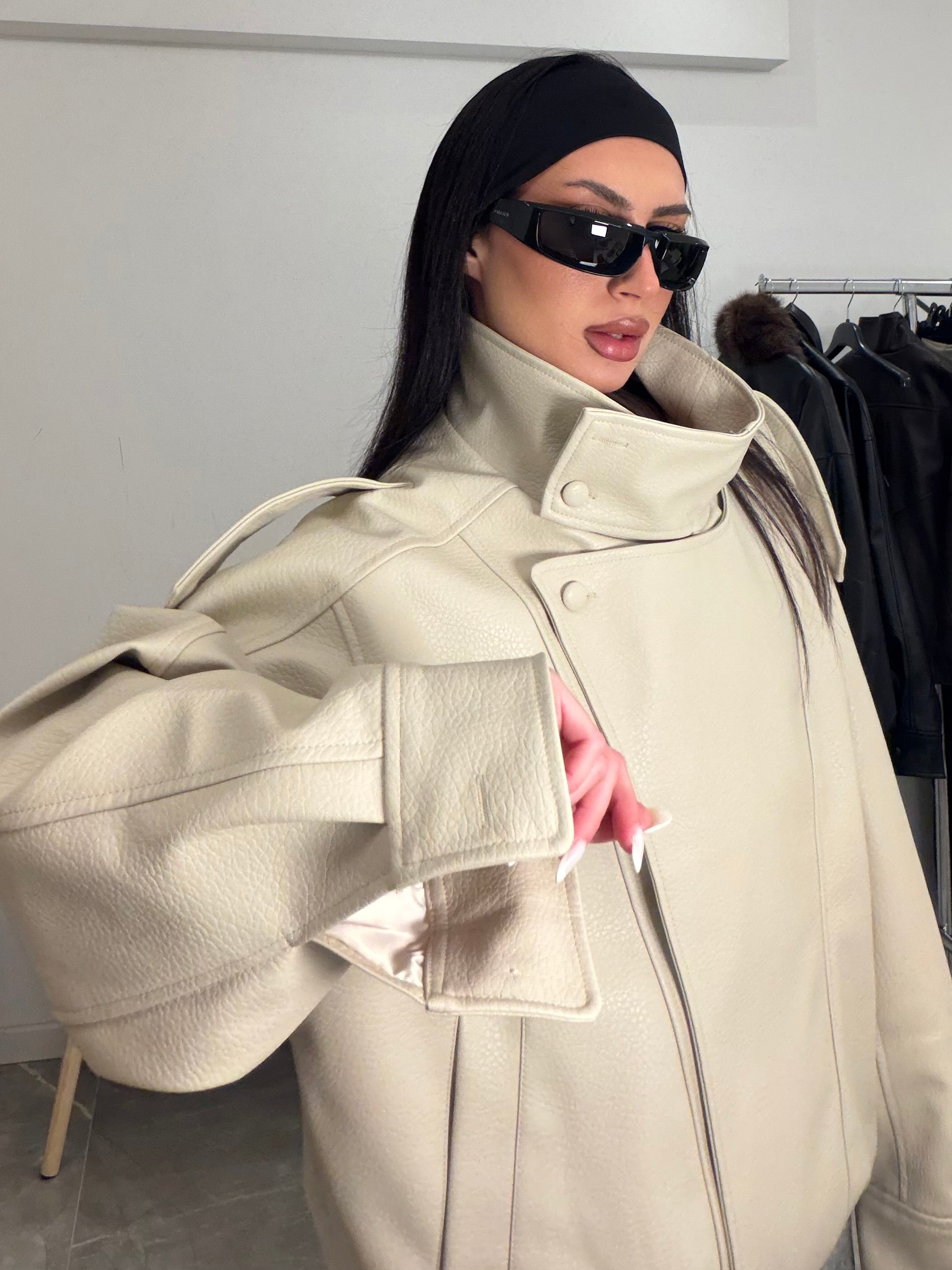 Jacket leather cream